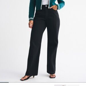 Abercrombie & Fitch Curve Love High Rise Loose Jeans